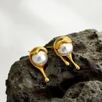 Metal Liquid Dripping Pearl Earrings