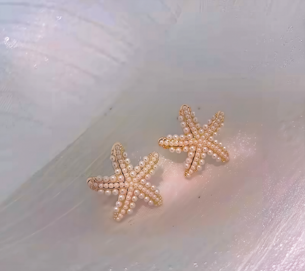 Pearl Detailed Gold Starfish Earrings